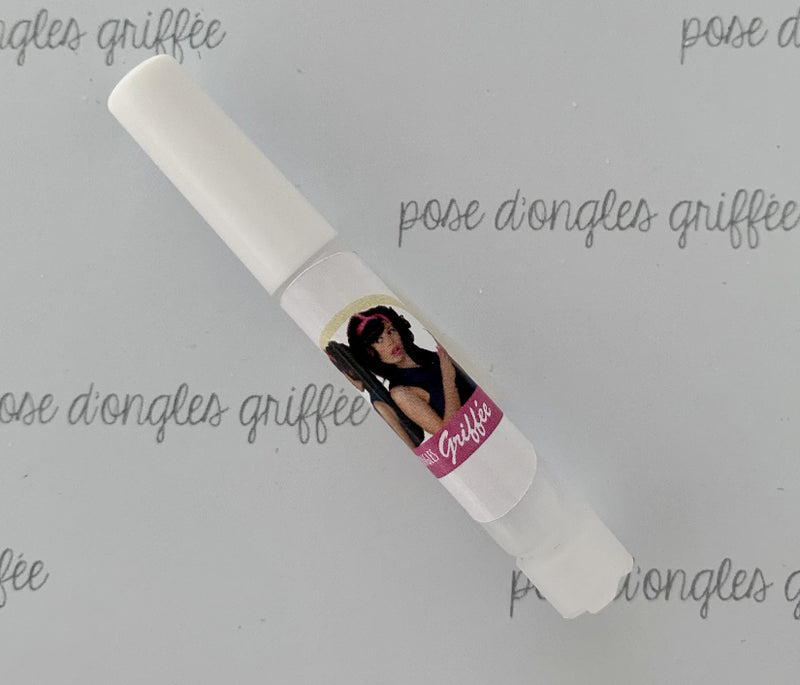 Colle à ongles Professionelle (grand ou petit format)